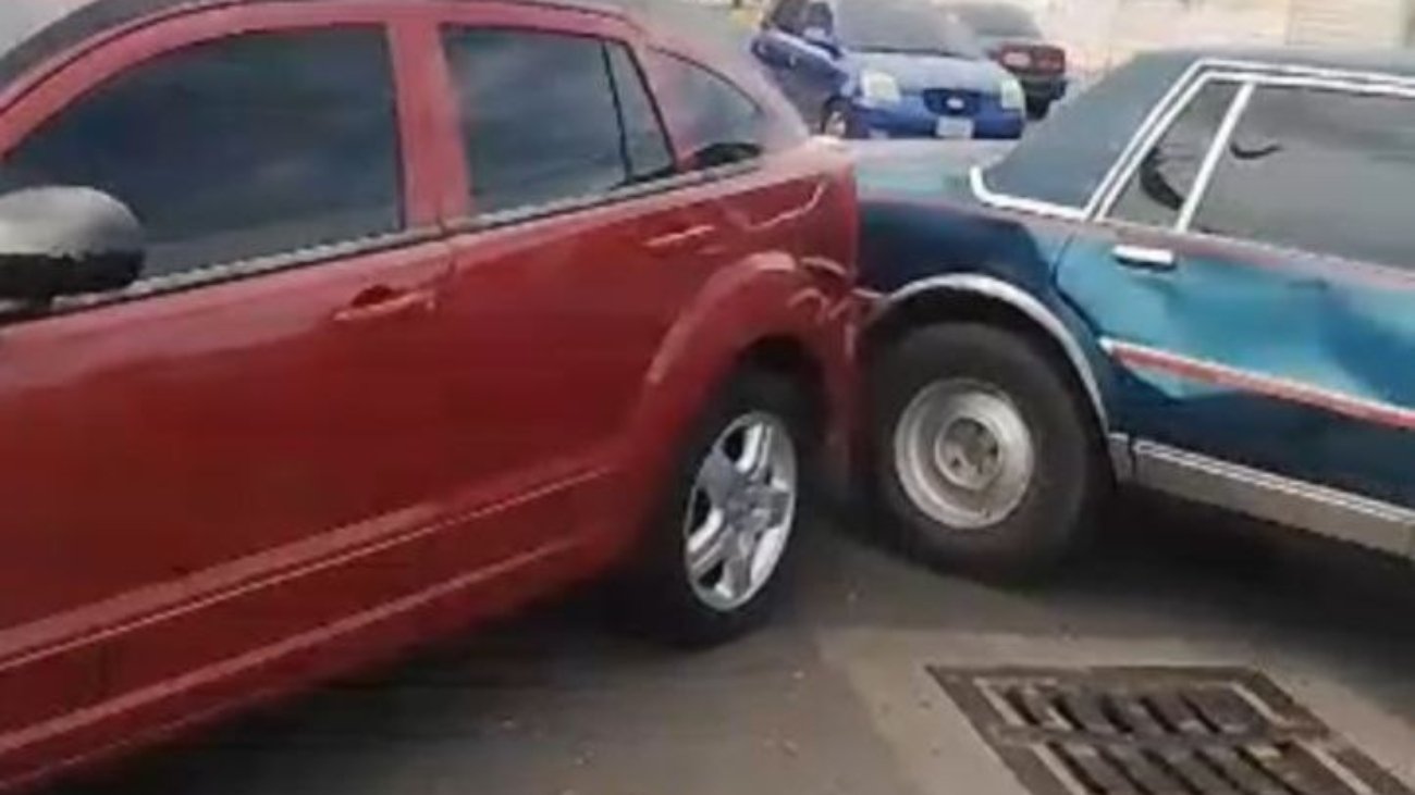 5001692633029610389_121