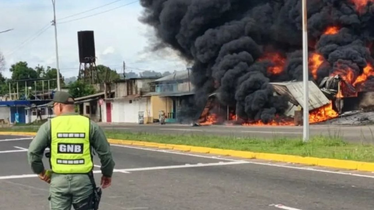 5023883668191120240_121