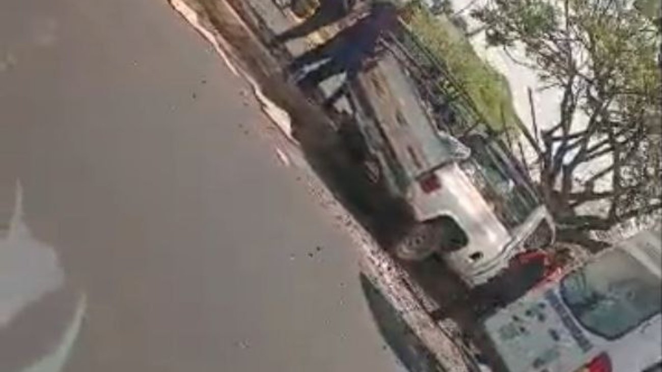 5184095255526050820_121