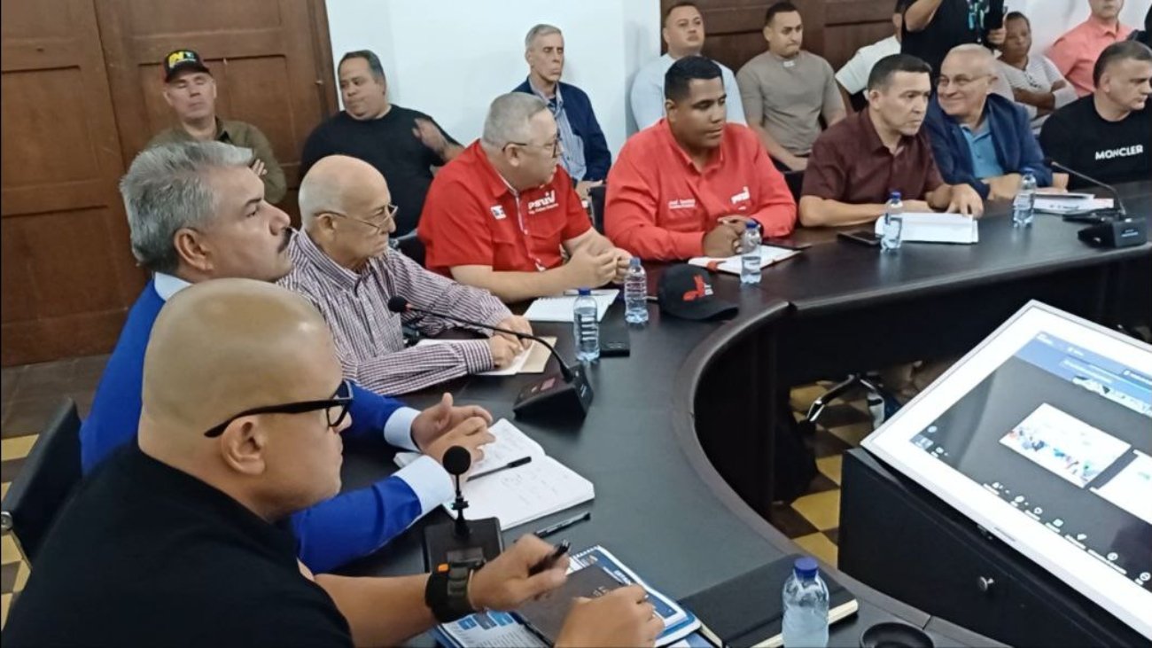 4952219853934758936_121